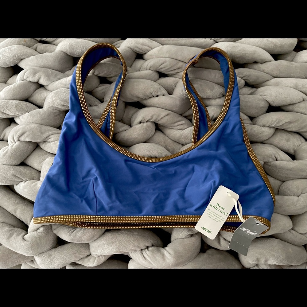 ✨New with tags ✨ AERIE bathing suit 👙top!